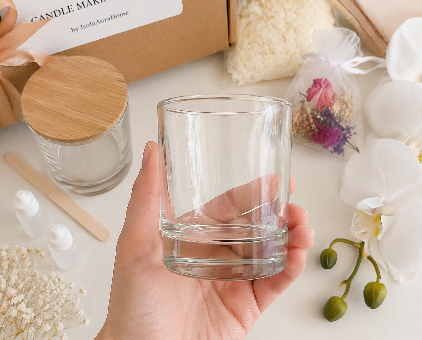 Premium clear glass jar for DIY soy wax candle making kit with wooden lid and candle supplies